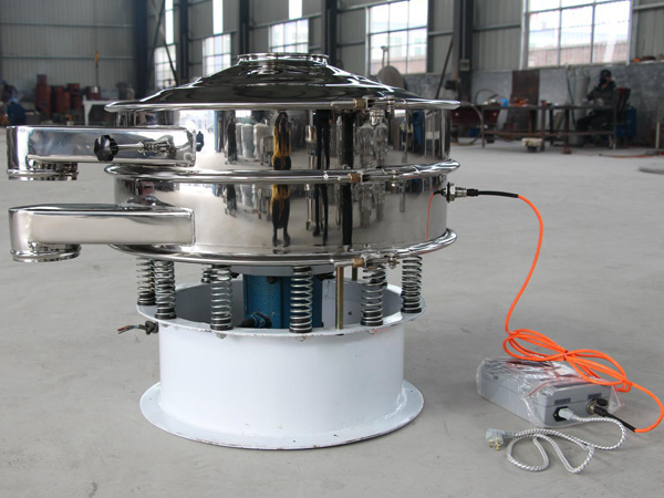 超声波旋振筛加装超声波换能器实现超细物料的筛分与除杂。